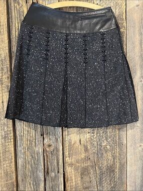 Vintage Carlisle Black Tweed Leather Waist Wool Blend Skirt US 4